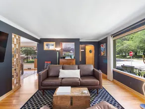 Quincy Estate | Fireplace | Park View | Sleeps 10+ - Image 4