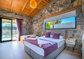 EXCLUSIVE STONE VILLA,PRIVATE GARDEN and POOL - Image 4