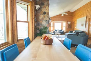Beautiful Lake Views on All Sides, No Guest Fees - Image 5
