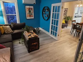 Central, Dog Friendly, Parking - Image 3