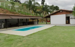 Natural retreat: Charming farmhouse in Nova Friburgo - Image 3