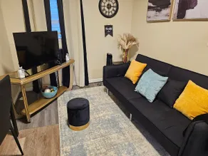 A beautiful 2 bedroom Apartment. - Image 2