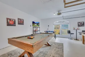 Savannah 5BR Pool, Jacuzzi, Firepit, Sports, Games - Image 5