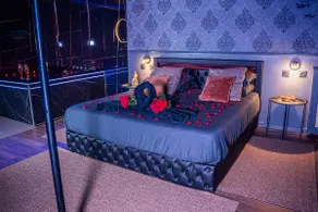 ROMANCE ROOM & LOVE - JACUZZI - PARKING - Menton - Image 2
