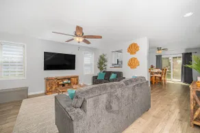 Cozy Coastal Condo 2BD, 2.5BR - Image 2