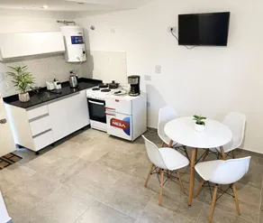 Modern Studio Apartment 20 Minutes from Downtown - Image 4
