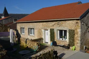 2 bedrooms, 2 bathrooms, terrace - Image 2