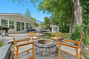 Commerce Cove Cottage - Image 2