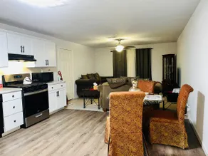Cozy, Comfortable & Convenient Stays 2Bdrm/1 Bath - Image 3