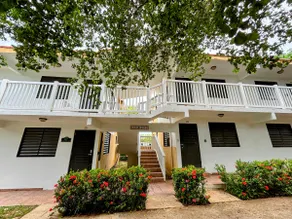 Near Airport & Ferry Car Rentals Cozy Apartment - Image 3