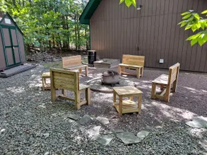 🐻The Poconos Rustic Cozy Bear Chalet Pet-Friendly - Image 5