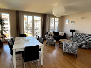 Luxury apartment with parking - Image 4