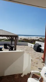 Beautiful Beach House - Image 5