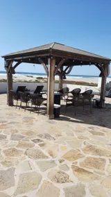 Beautiful Beach House - Image 3