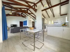 VallonEnd Beachfront villa with excellent view - Image 3
