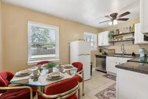 Remodeled 3 bdrm in the Heart of South Baton Rouge - Image 5