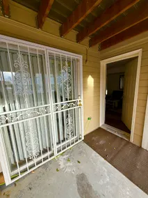 Private lower-level suite with a separate entrance - Image 4