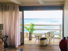 Beach Villa corner suite - Image 3
