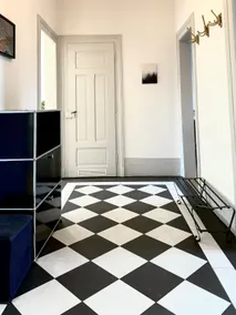 Beautiful old building apartment on the 3rd floor in the city of Bern - Image 5