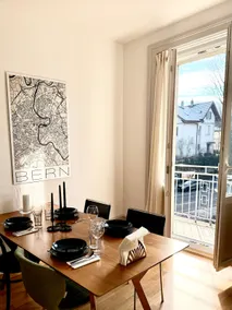 Beautiful old building apartment on the 3rd floor in the city of Bern - Image 3