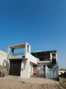 Spacious studio in udaipur - Image 3