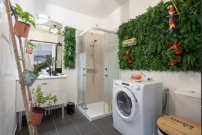 Industrial studio with terrace - Image 5