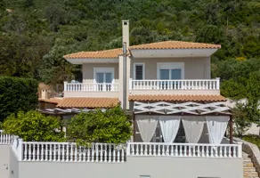 Private Villa with Private Pool & Sea Views - Image 5