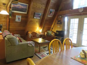 Govy Camp ”A” frame, walking distance to Skibowl a - Image 2