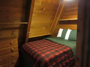 Govy Camp ”A” frame, walking distance to Skibowl a - Image 4