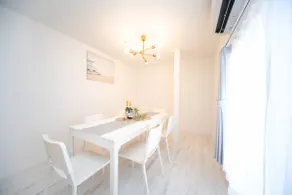 12 people can stay, pets allowed, 1-minute walk to the fishing port and beach, enjoy BBQ in the garden - Image 4