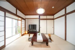 12 people can stay, pets allowed, 1-minute walk to the fishing port and beach, enjoy BBQ in the garden - Image 3