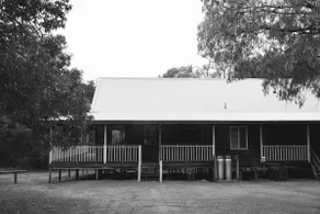 Heart of the Yallingup Forest Chalet - Image 3