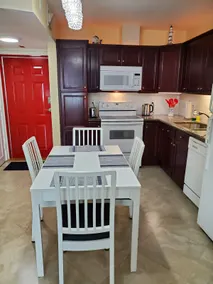 Sun & Fun Pompano Beach Condo 1 bedroom! - Image 3