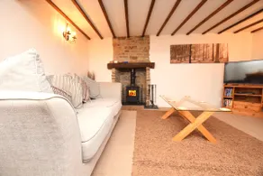 Award Winning Lower Whitsleigh Farm Cottage - Image 3