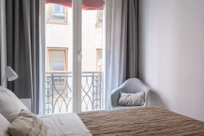 Bologna House Due Torri Apartment - Image 3