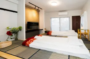 Kamiitabashi Guesthouse. 10 minutes by direct train to Ikebukuro Station, 9 minutes on foot from Kamiitabashi Station. Family apartment 45 - Image 4