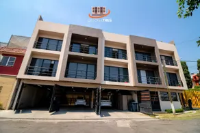 S03 Full Master Suite Kitchen+Terrace All Services - Image 3