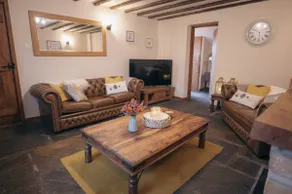 The Shippon Barn - A delightful haven for families - Image 3