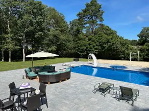 BEAUTIFUL HAMPTONS GETAWAY - Image 2