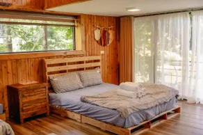 Lakeside House - Image 2