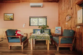 Lakeside House - Image 3