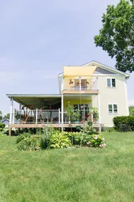 Bass Creek's Cozy Outback, Your Country Retreat - Image 3