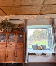 Forest Edge Cabin - tranquil bush retreat - Image 2