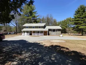 3BR Saratoga Retreat Mins from Track, SPAC & Golf - Image 2