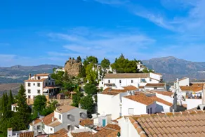 Encantadora, confortable casa de pueblo con terraza en Comares. - Image 2