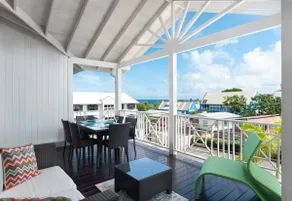 Lantana Sea view penthouse w/ balcony beach access - Image 5