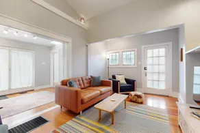 Historic Bungalow, 2b/2b, Dog Friendly, UNM area - Image 3