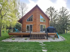 Blue Heron Lodge,Wolf River, Partridge Lake Channel Fremont Wisconsin - Image 3