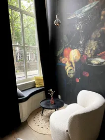 Comfortable canalhouse in historic setting - Image 3