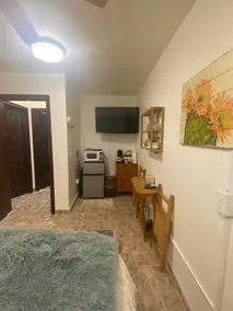 Cozy Beachside Getaway - Image 3